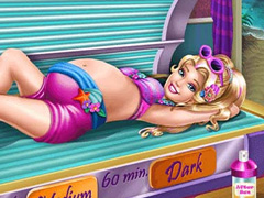 Pregnant Princess Tanning Solarium H